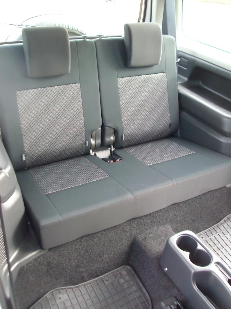 Suzuki Jimny 1.3i* 36 000 km* 4x4* Klimatik* KATO OT MAGAZINA !, снимка 12 - Автомобили и джипове - 52615312