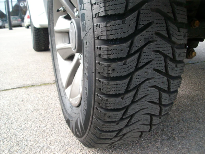 Suzuki Jimny 1.3i* 36 000 km* 4x4* Klimatik* KATO OT MAGAZINA !, снимка 15 - Автомобили и джипове - 52615312