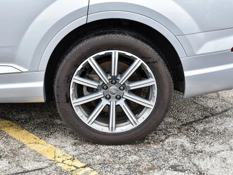 Audi Q7 * Progressiv 55 TFSI quattro * CARFAX * ЦЕНА ДО БГ, снимка 8 - Автомобили и джипове - 52879793