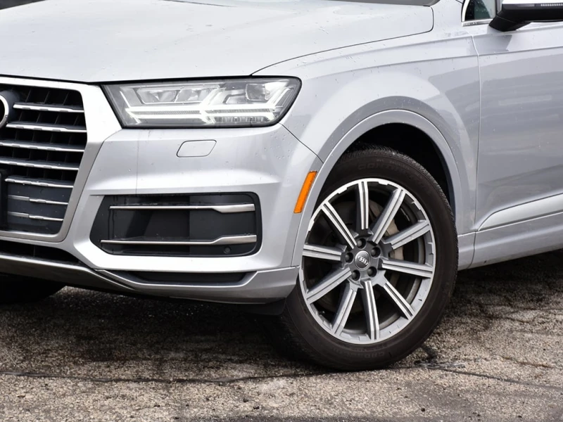 Audi Q7 * Progressiv 55 TFSI quattro * CARFAX * ЦЕНА ДО БГ, снимка 6 - Автомобили и джипове - 52879793