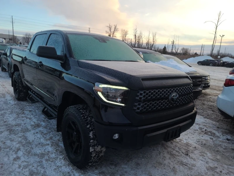 Toyota Tundra * 4x4 Crewmax * CARFAX * ДВА КЛЮЧА* НАВИГАЦИЯ* , снимка 6 - Автомобили и джипове - 53314984