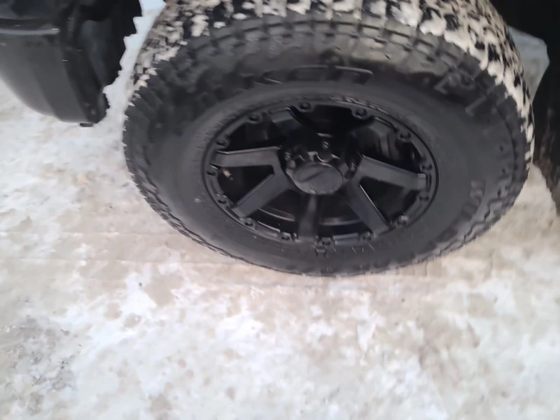 Toyota Tundra * 4x4 Crewmax * CARFAX * ДВА КЛЮЧА* НАВИГАЦИЯ* , снимка 7 - Автомобили и джипове - 53314984