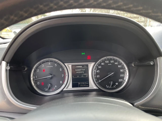 Suzuki Vitara 4WD GLX 5MT, снимка 6 - Автомобили и джипове - 53085424