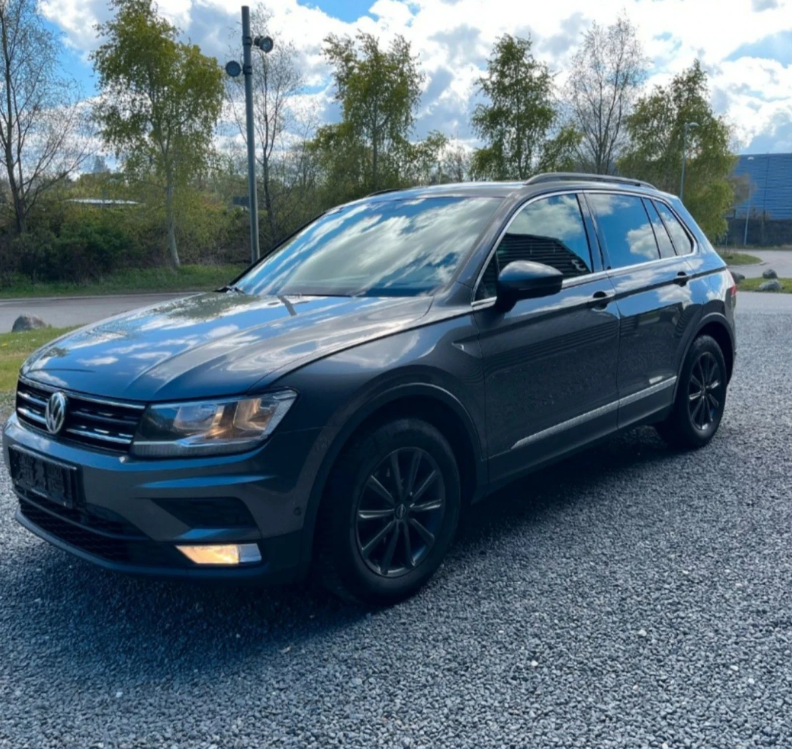 VW Tiguan DFG-2, 0 TDI-150PS - изображение 2