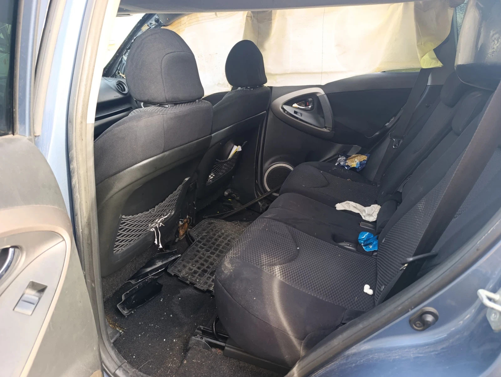 Toyota Rav4  - изображение 6