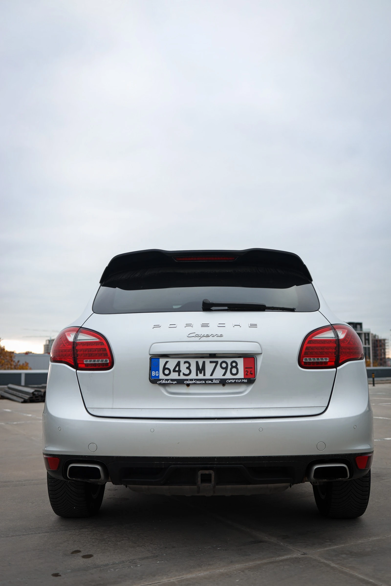 Porsche Cayenne  - изображение 9