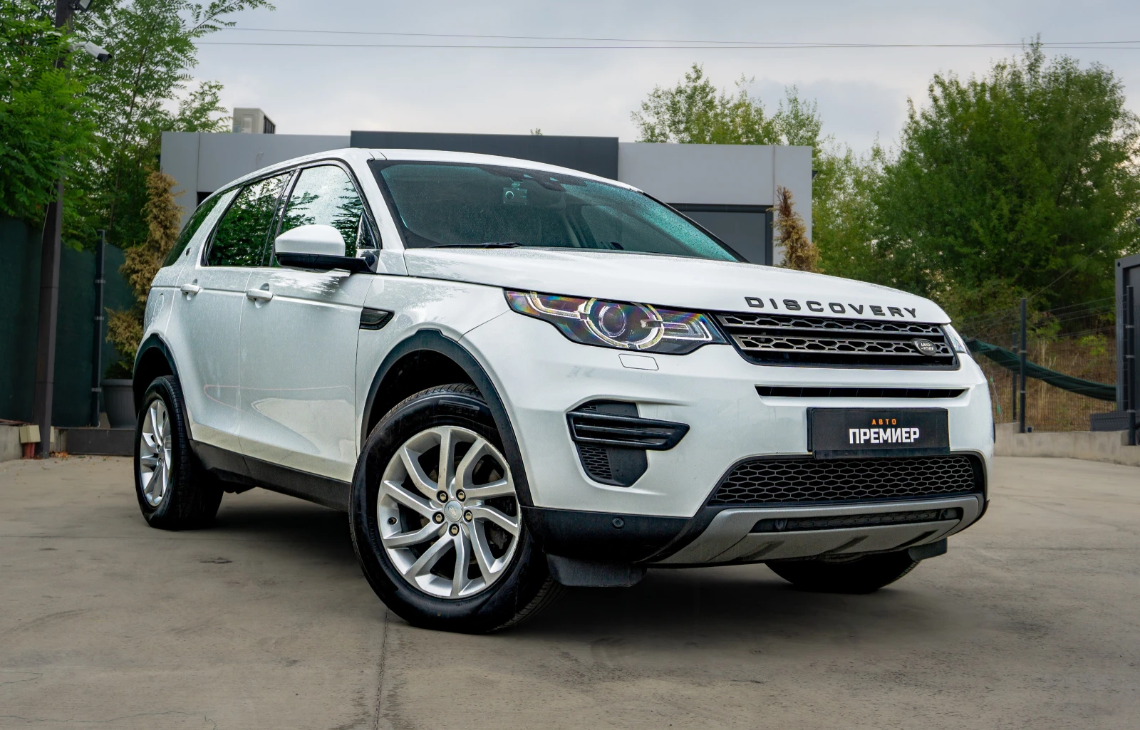 Land Rover Discovery Sport 2.0D-6 МЕСЕЦА ГАРАНЦИЯ-РЕАЛНИ КИЛОМЕТРИ-ТОП  - изображение 3