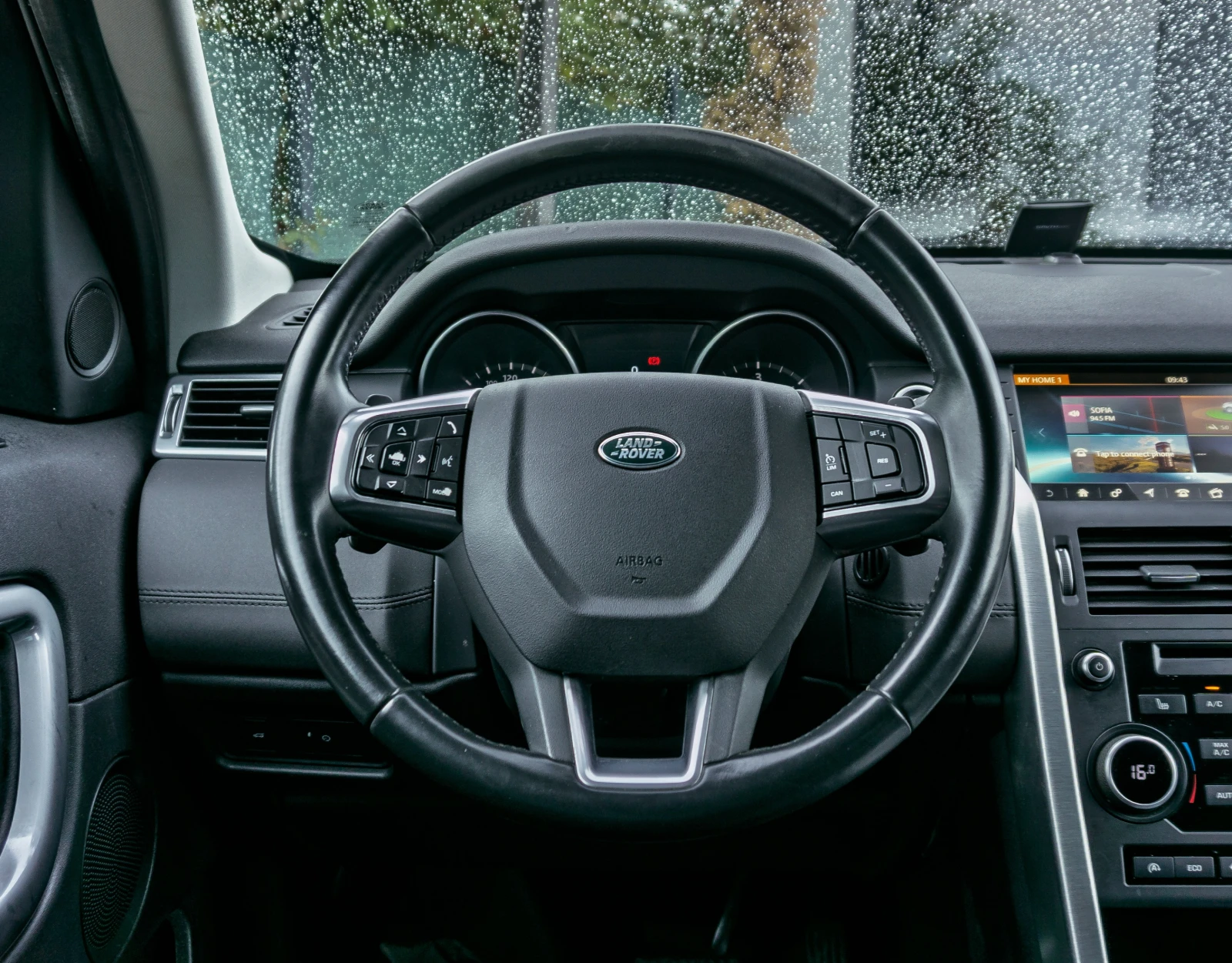 Land Rover Discovery Sport 2.0D-6 МЕСЕЦА ГАРАНЦИЯ-РЕАЛНИ КИЛОМЕТРИ-ТОП  - изображение 10