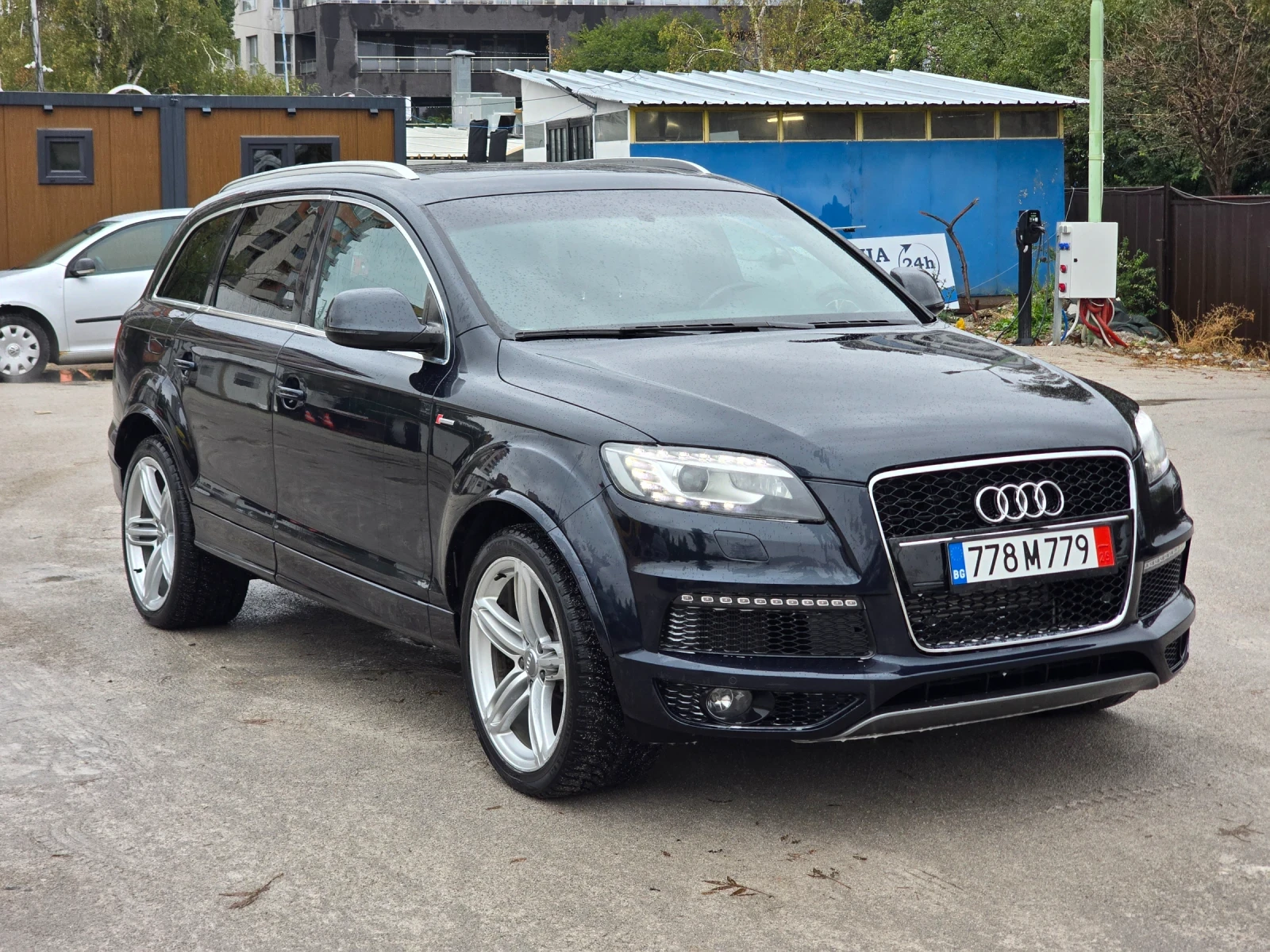 Audi Q7 3.0TFSI / S-line / ВЪЗДУХ / 21 ЗИМНИ ГУМИ/7местен - изображение 3