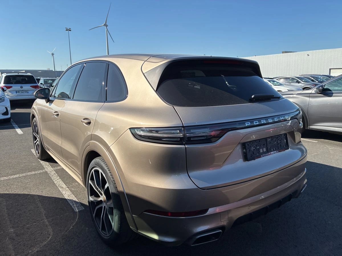 Porsche Cayenne Matrix* 360* Bose* Pano* Carplay* Обдух, снимка 5 - Автомобили и джипове - 54528458