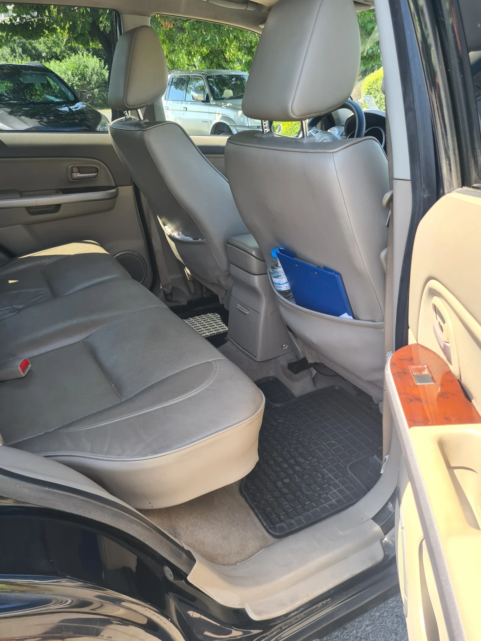 Suzuki Grand vitara v6, снимка 9 - Автомобили и джипове - 55089746