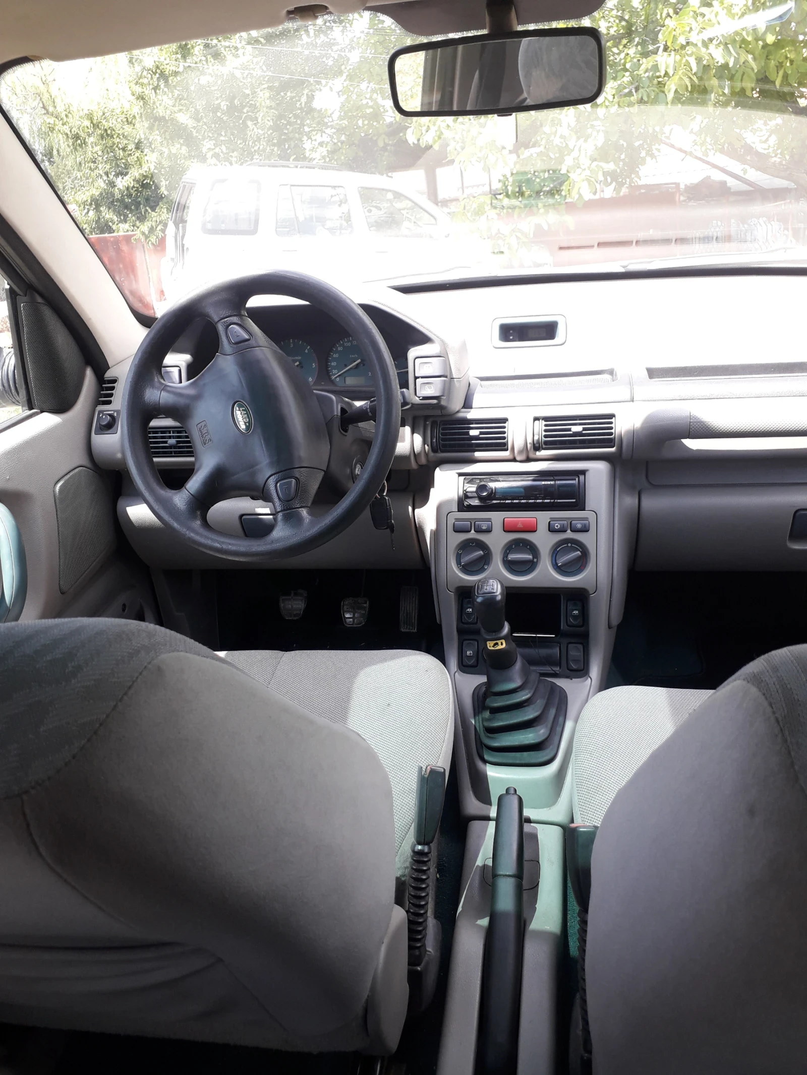 Land Rover Freelander, снимка 11 - Автомобили и джипове - 55560268