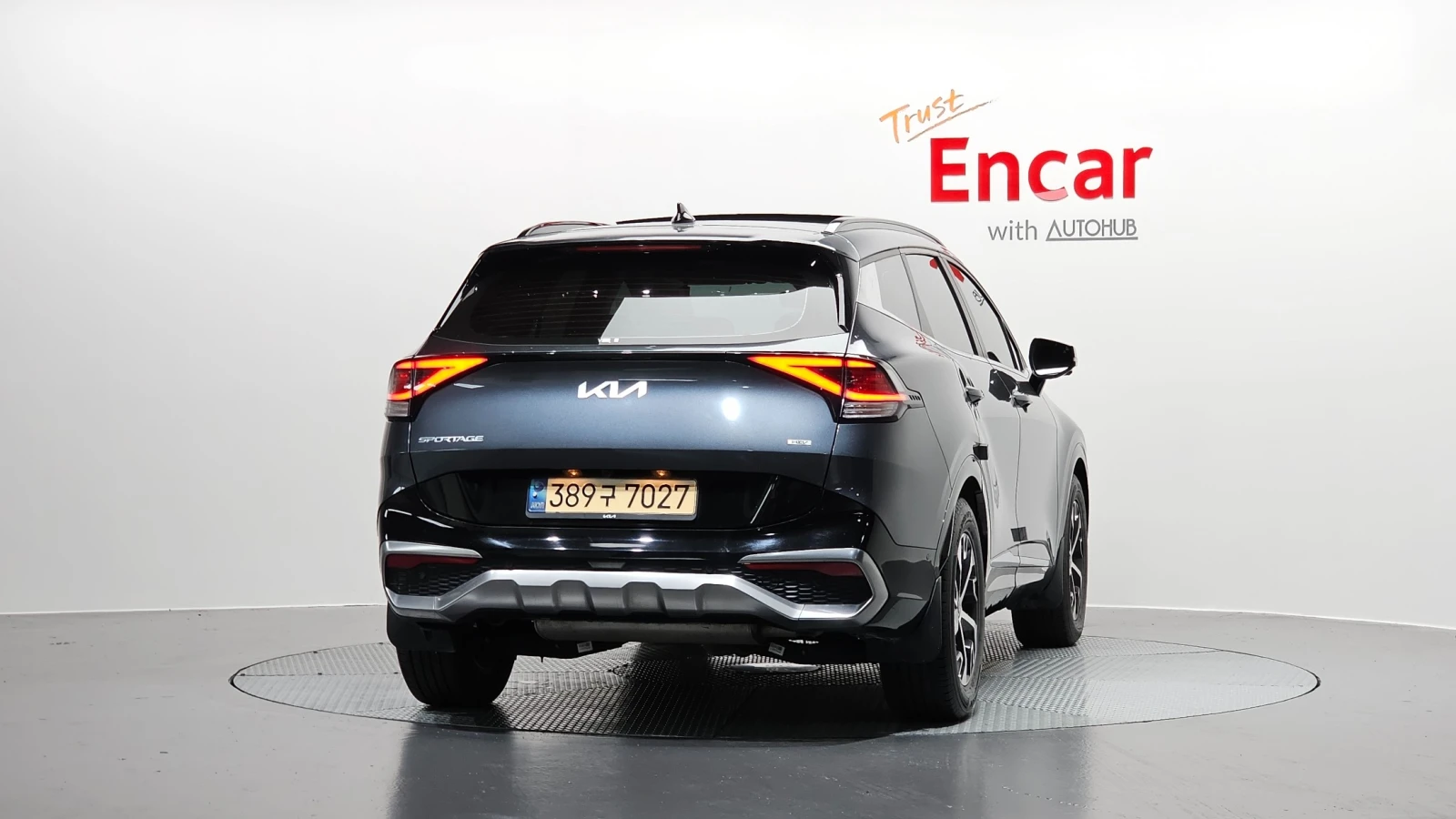 Kia Sportage 1.6 T-GDI Hybrid Signature 4WD, снимка 4 - Автомобили и джипове - 55610932