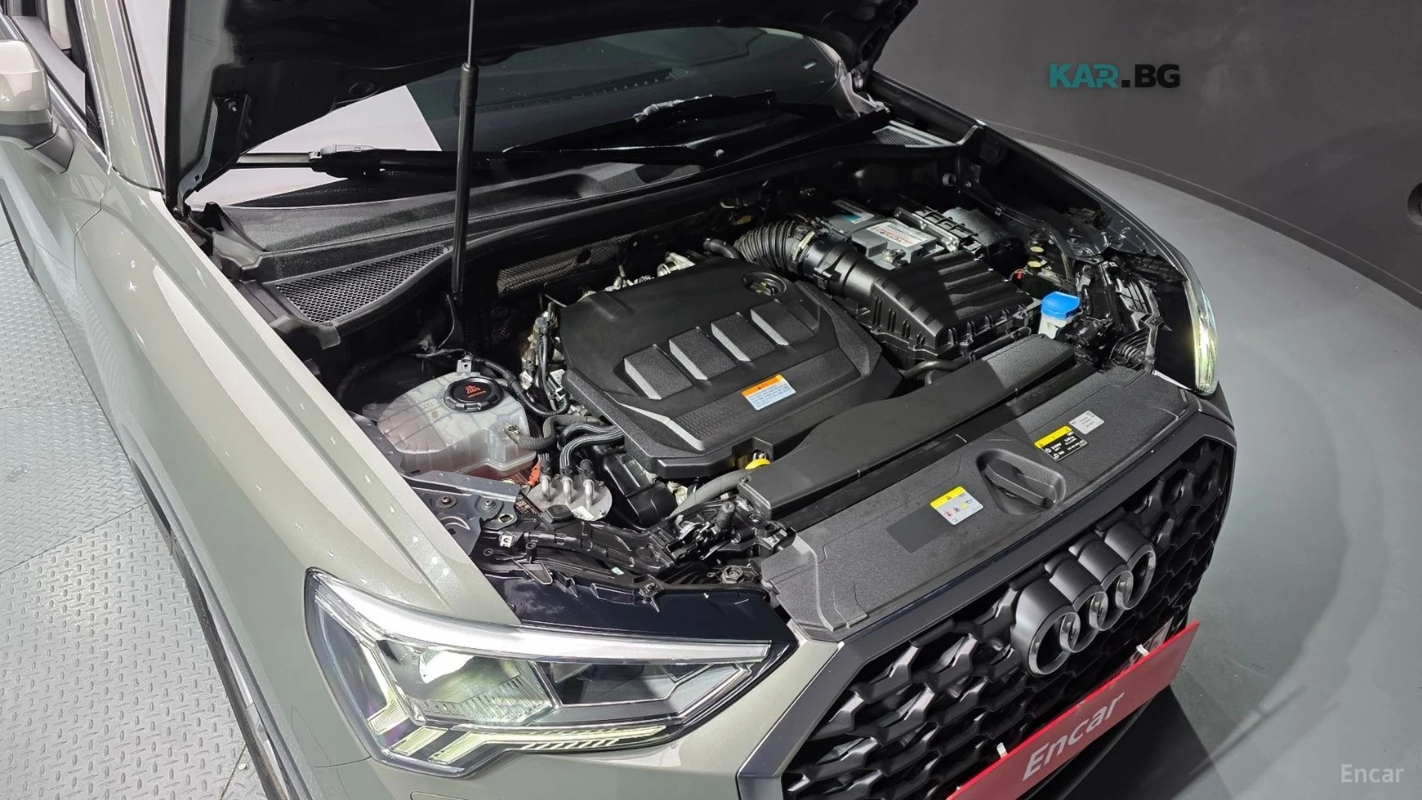 Audi Q3 35 TDI/SPORTBACK/DRIVE-ASSISTS, снимка 16 - Автомобили и джипове - 55735221