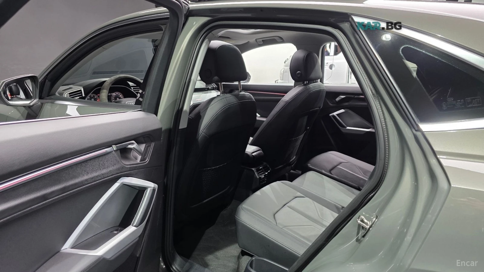 Audi Q3 35 TDI/SPORTBACK/DRIVE-ASSISTS, снимка 14 - Автомобили и джипове - 55735221