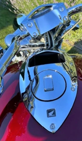     Honda Rune CANDY RED