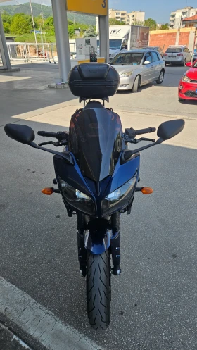 ������ Yamaha FZ1