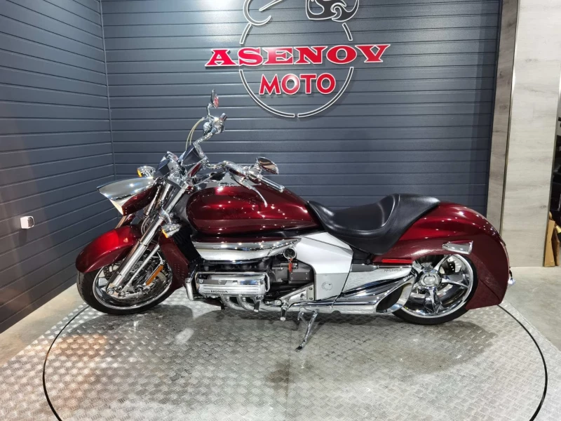 Honda Rune CANDY RED