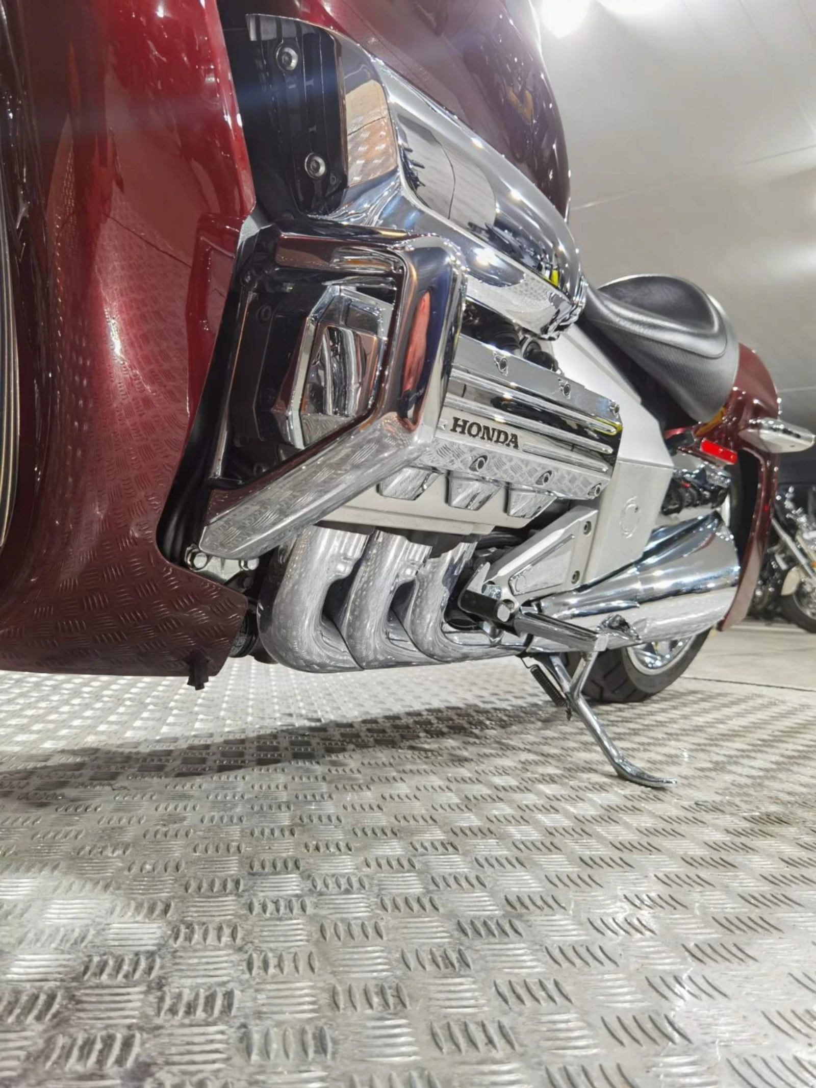 Honda Rune CANDY RED - изображение 8