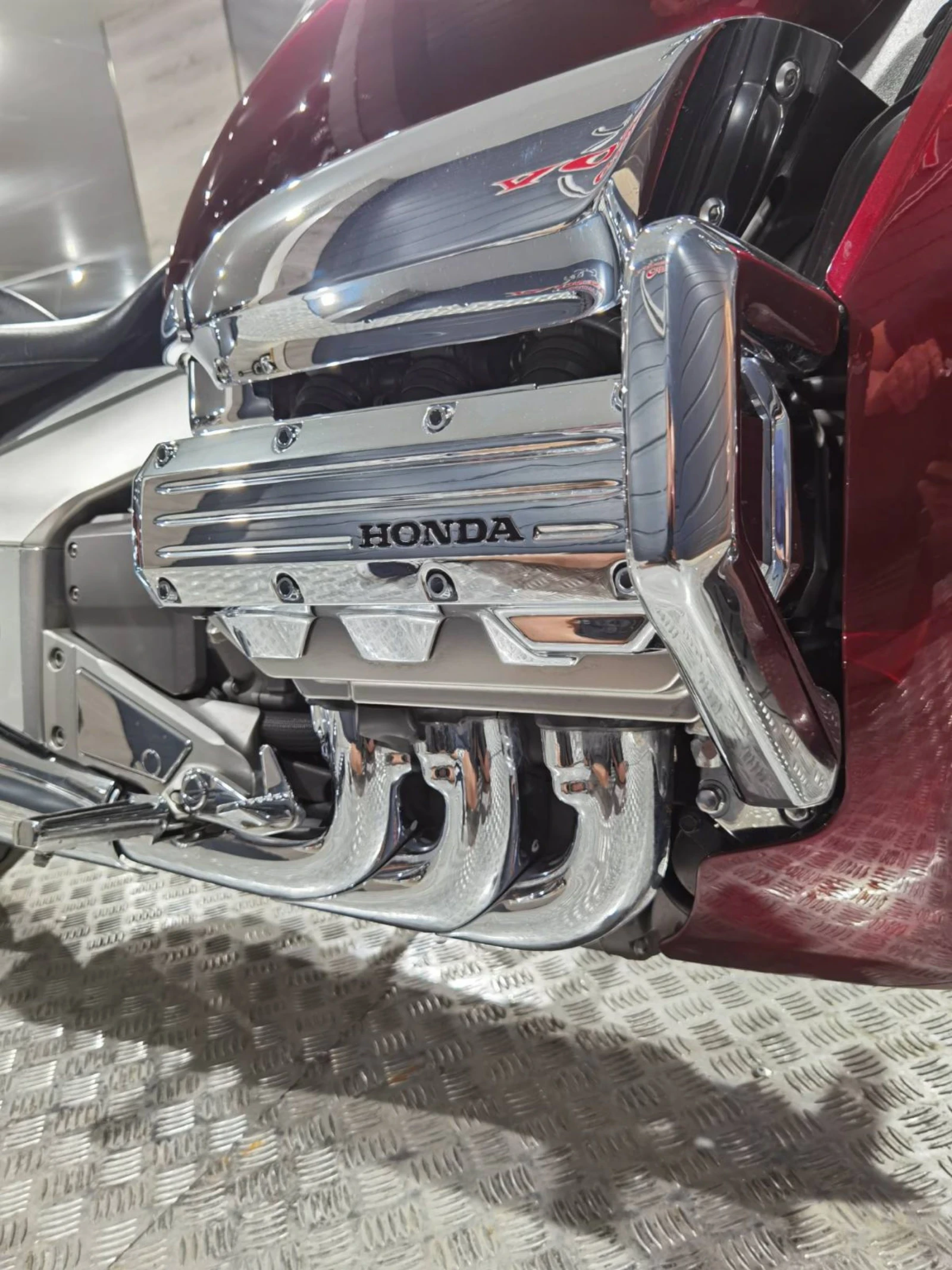 Honda Rune CANDY RED - изображение 9