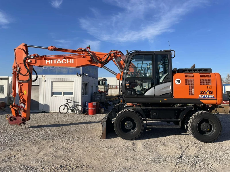 Багер Hitachi ZX 170 W-6, снимка 1 - Индустриална техника - 48128319