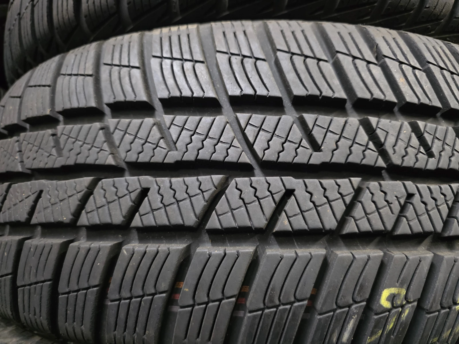 ���� 195/55R16 | Mobile.bg � ����������� 2
