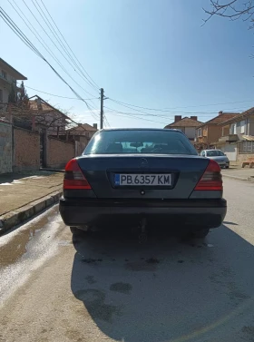 Mercedes-Benz C 220, снимка 4