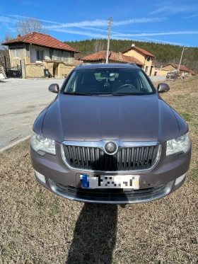 Skoda Superb, снимка 1