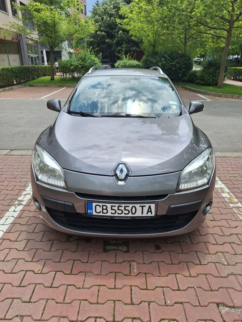 Renault Megane Комби 1.4 турбо 131 к.с, снимка 1 - Автомобили и джипове - 47640989