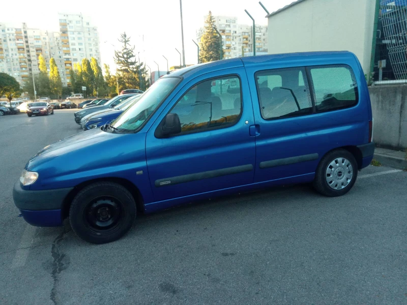 Citroen Berlingo, снимка 2 - Автомобили и джипове - 47655302