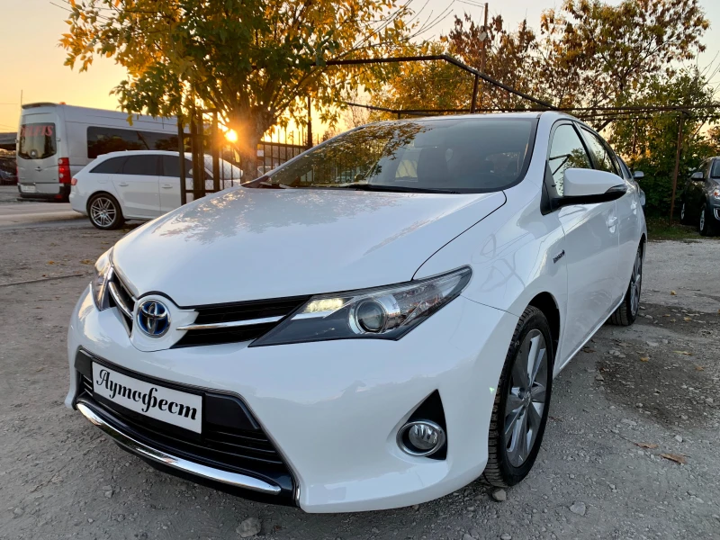 Toyota Auris 1.8i HYBRID, снимка 1 - Автомобили и джипове - 47721185