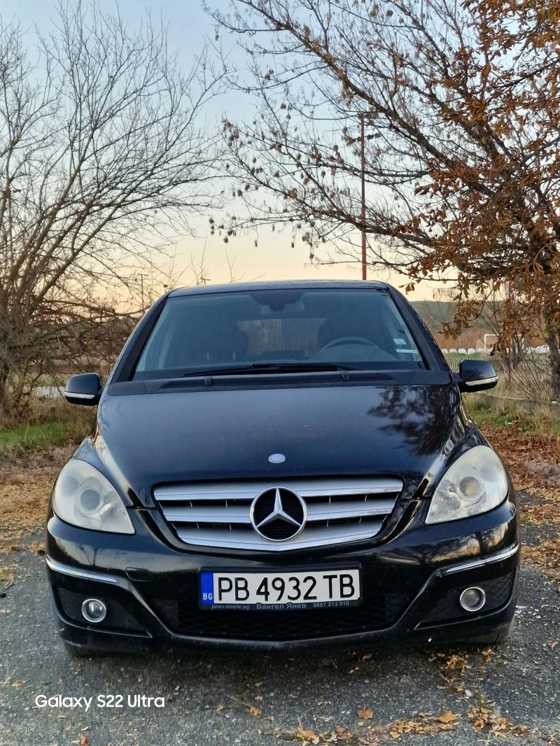 Mercedes-Benz B 180, снимка 1 - Автомобили и джипове - 47869790