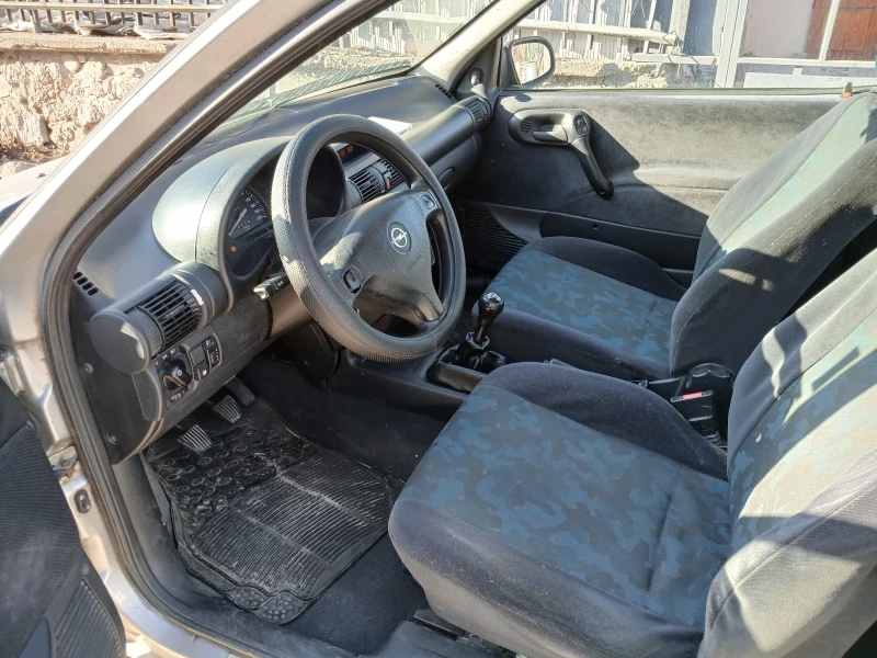 Opel Corsa 1000, снимка 5 - Автомобили и джипове - 48619048