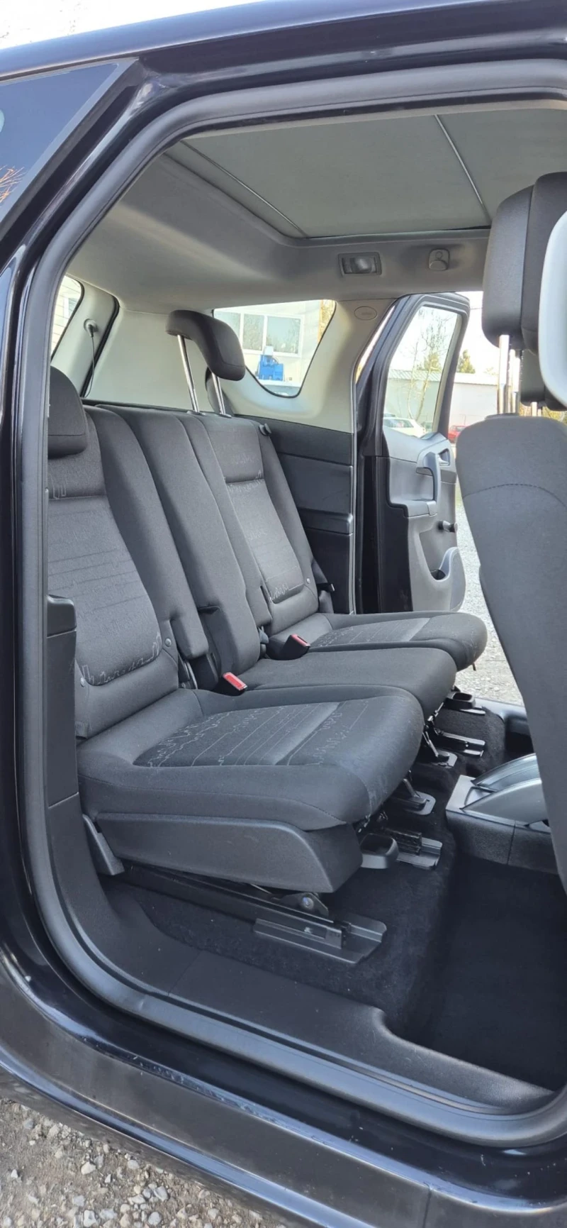 Opel Meriva 1.7cdti, снимка 11 - Автомобили и джипове - 50806530