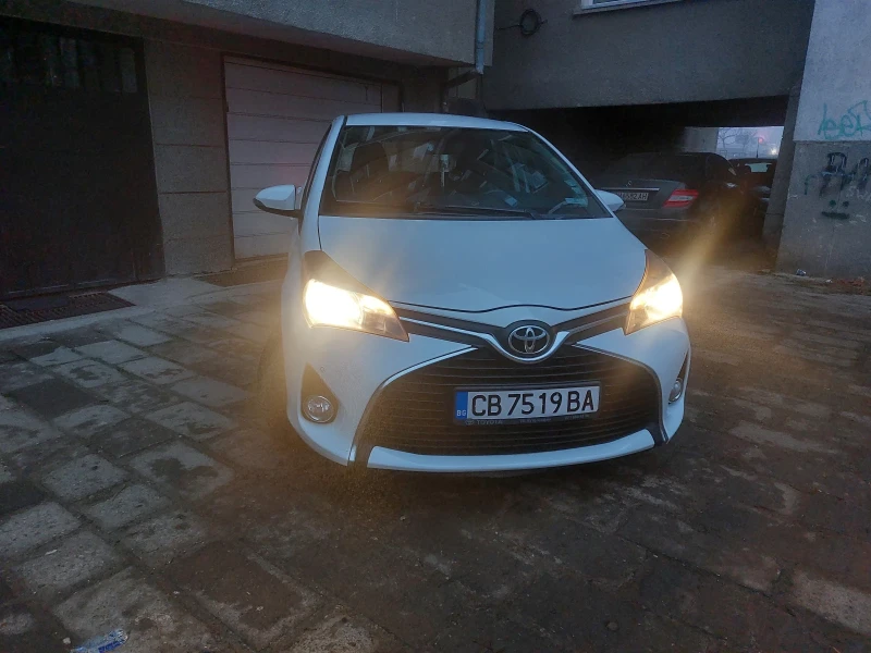 Toyota Yaris, снимка 10 - Автомобили и джипове - 48874155