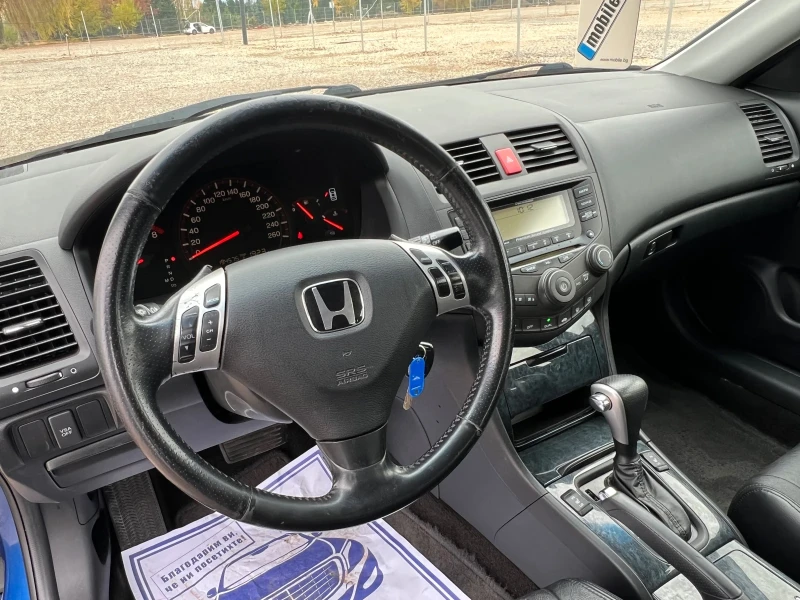 Honda Accord 2.4 i, снимка 9 - Автомобили и джипове - 52316475
