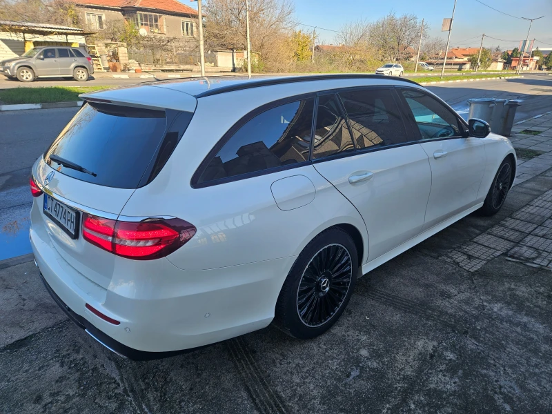 Mercedes-Benz E 220, снимка 3 - Автомобили и джипове - 52675353