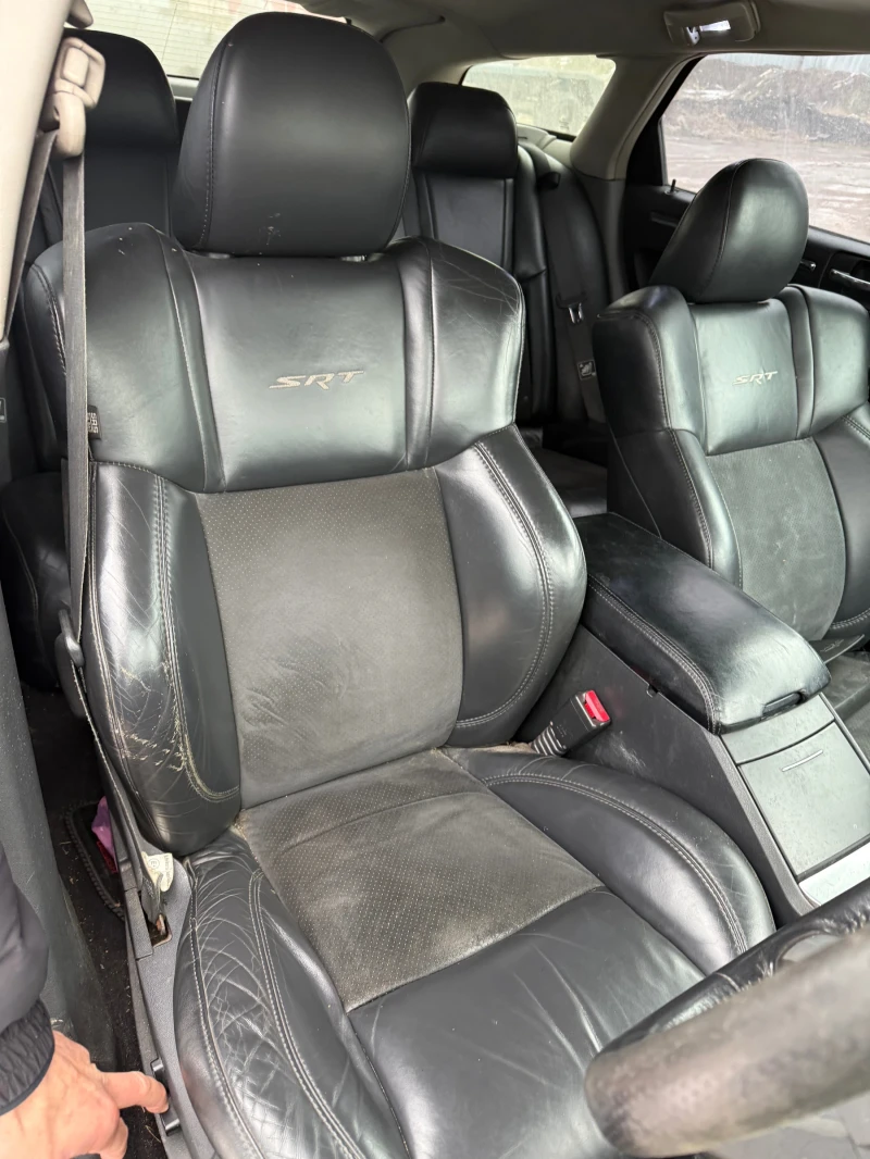 Chrysler 300c 3.0 crd SRT design, снимка 9 - Автомобили и джипове - 53209051