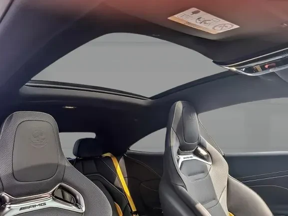 Mercedes-Benz CLE 53 AMG 4Matic = Night = Premium Plus Гаранция, снимка 11 - Автомобили и джипове - 53592987