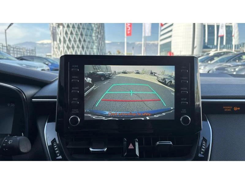 Toyota Corolla TS 1.8HSD EXECUTIVE, снимка 15 - Автомобили и джипове - 54254711