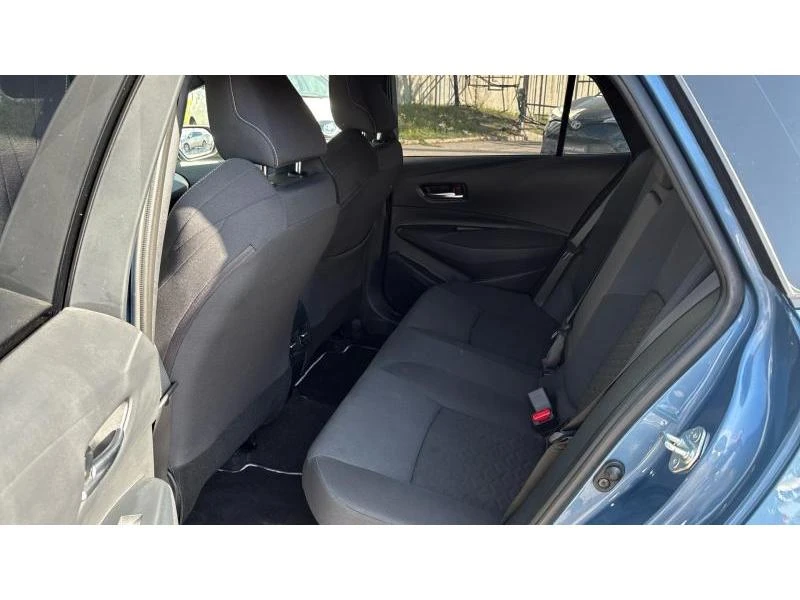 Toyota Corolla TS 1.8HSD EXECUTIVE, снимка 11 - Автомобили и джипове - 54254711