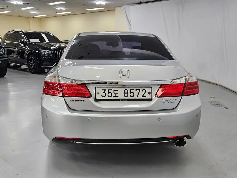 Honda Accord 2.4 9Th Gen , снимка 5 - Автомобили и джипове - 55715354