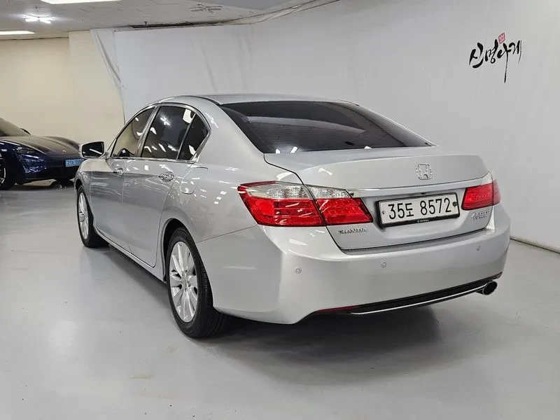 Honda Accord 2.4 9Th Gen , снимка 4 - Автомобили и джипове - 55715354