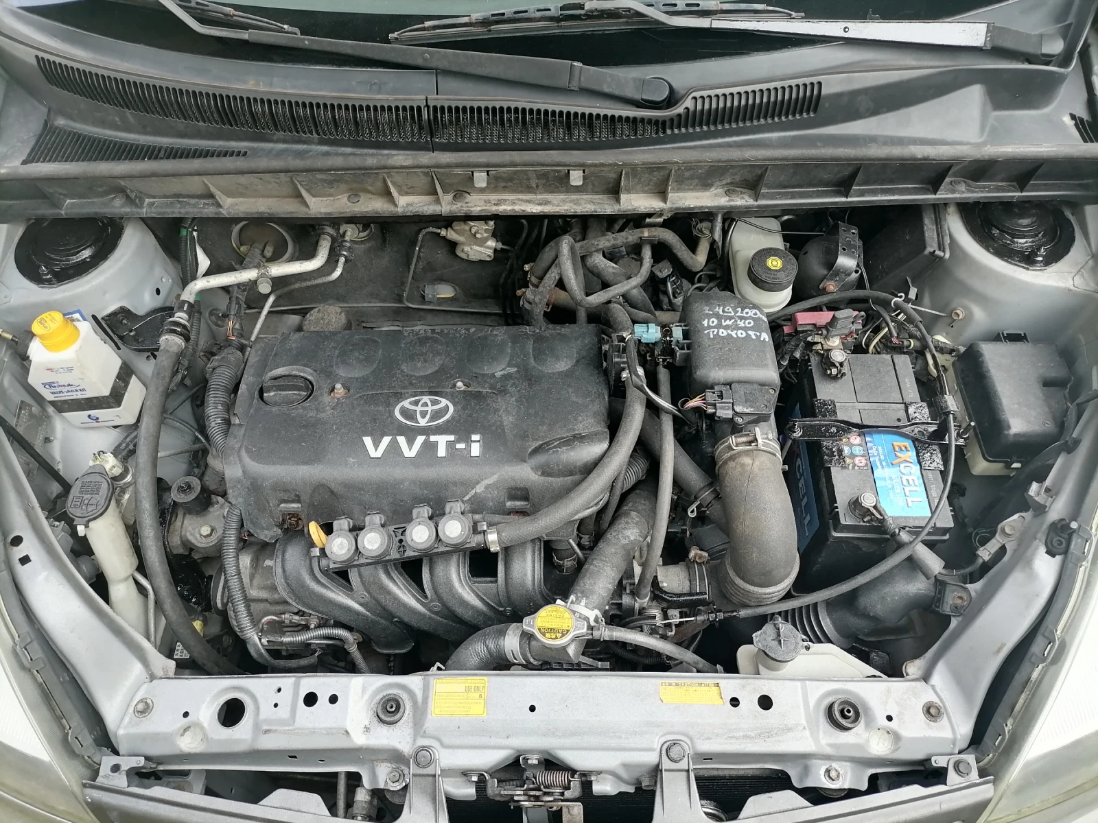 Toyota Yaris verso Бензин-газ - изображение 8