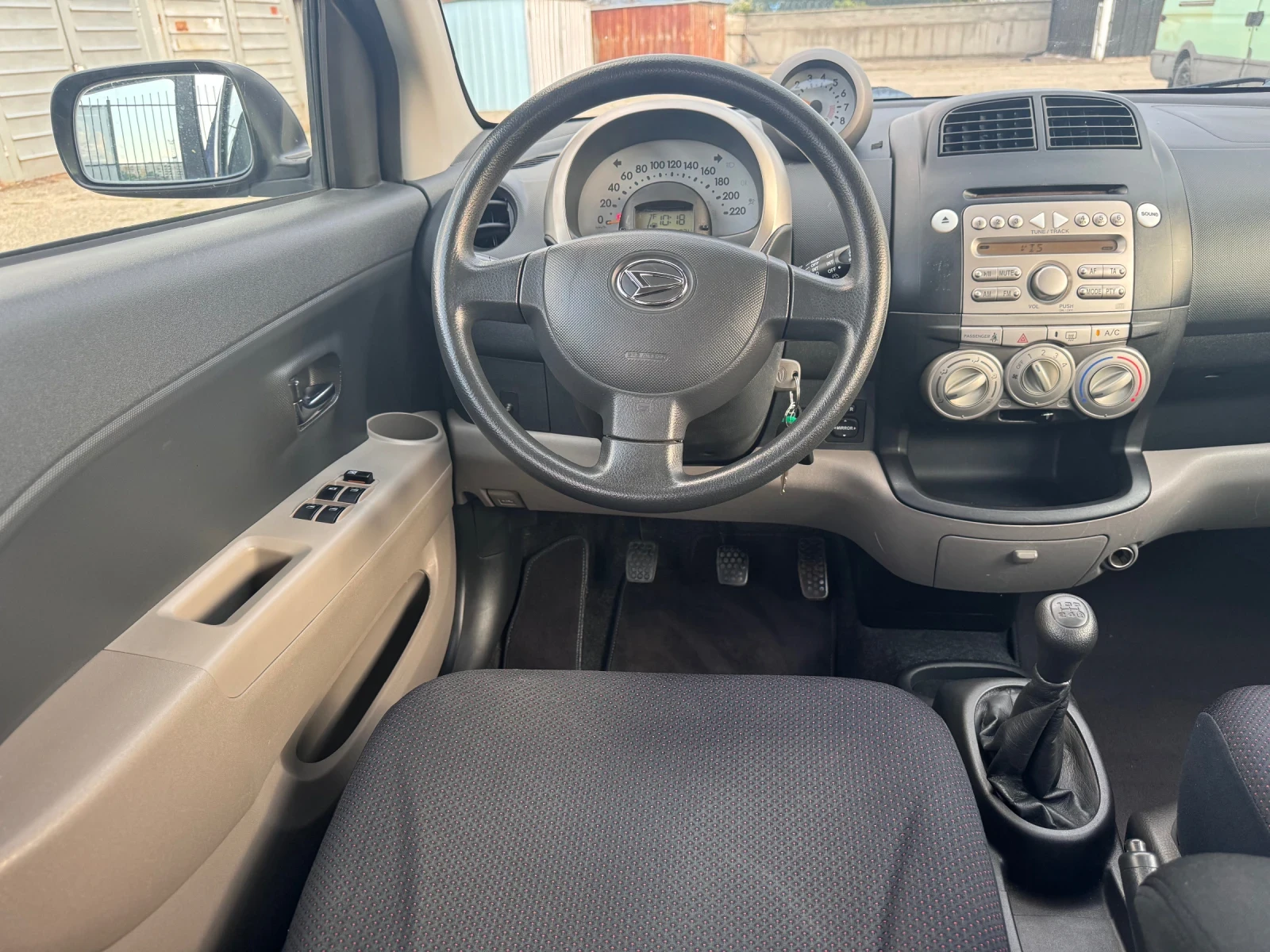 Daihatsu Sirion 4x4 - изображение 7