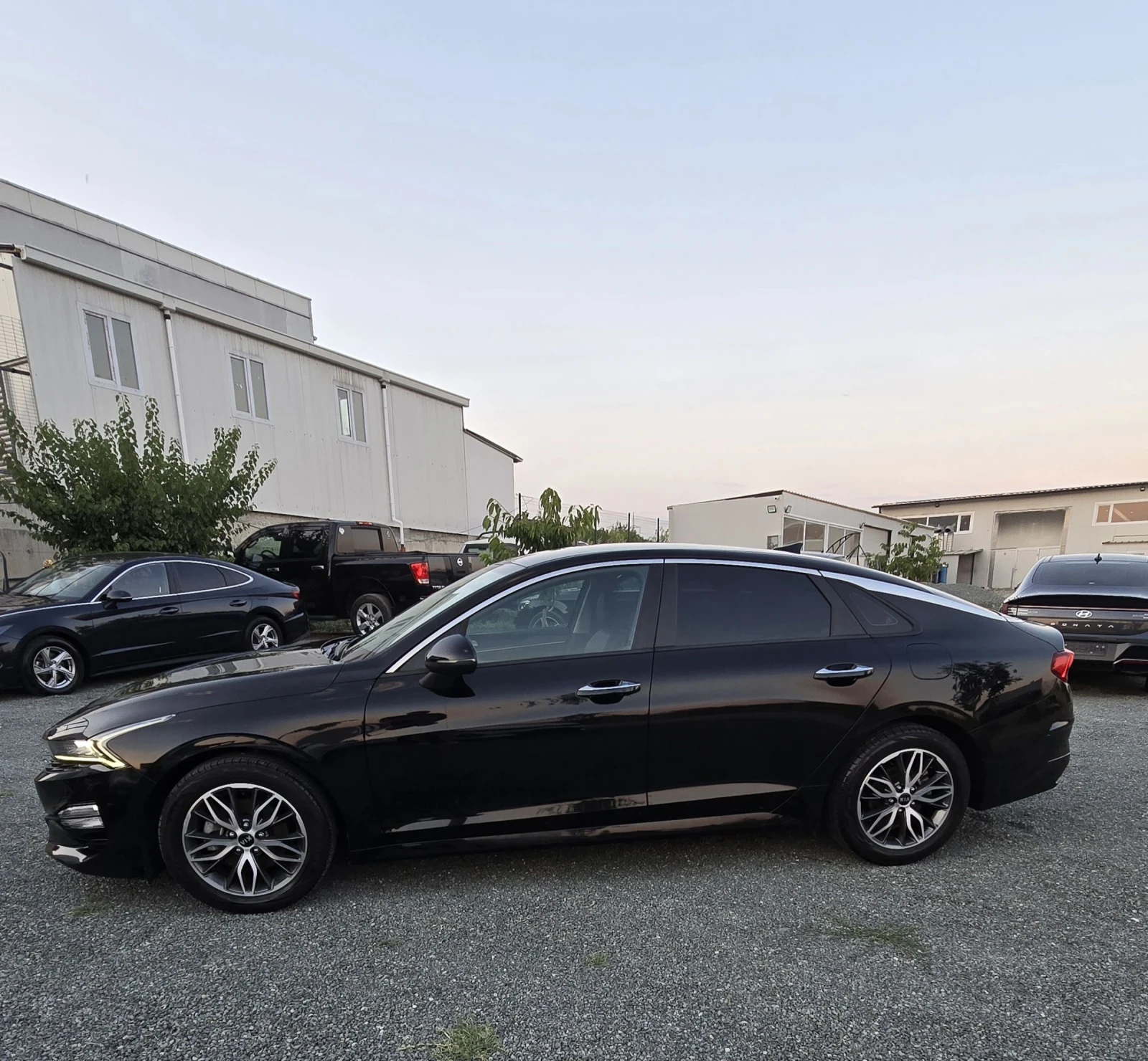 Kia K5  2.0i LPG TRENDY (ДЖОЙСТИК) НАЛИЧНА!!! - изображение 3