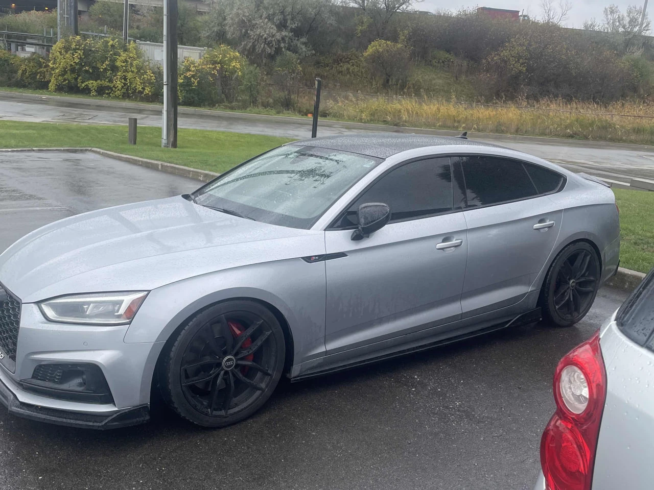 Audi S5 * АВТО КРЕДИТ* ЦЕНА ДО БГ * СЕРВИЗНА ИСТОРИЯ *  - изображение 2