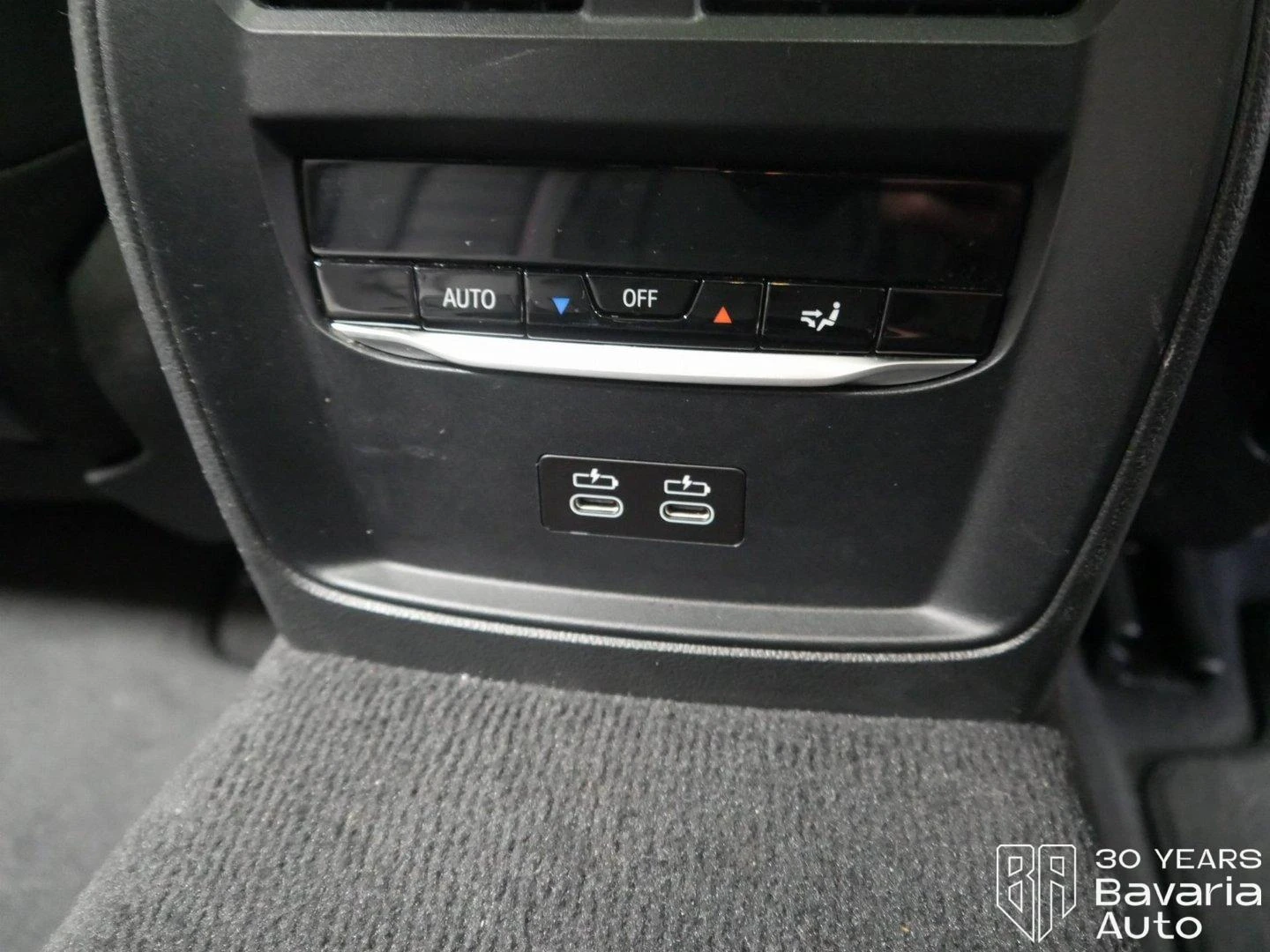 BMW 330 e xDrive Touring M Sport Paket Sportautomatic | Mobile.bg   16