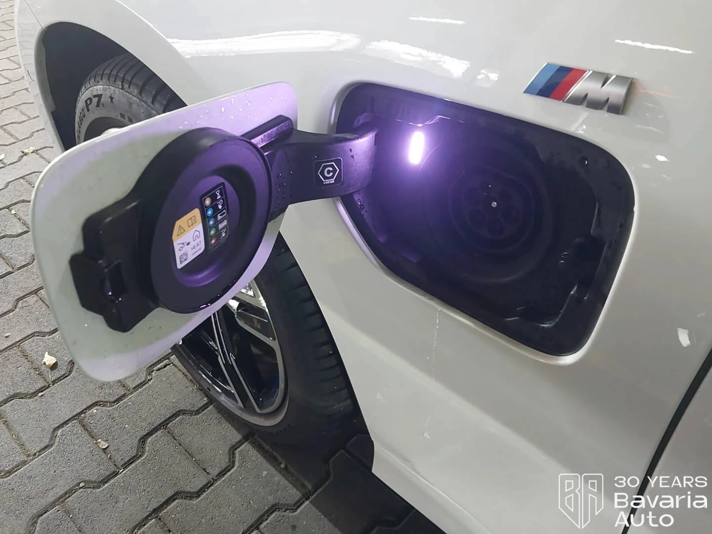 BMW 330 e xDrive Touring M Sport Paket Sportautomatic | Mobile.bg   13