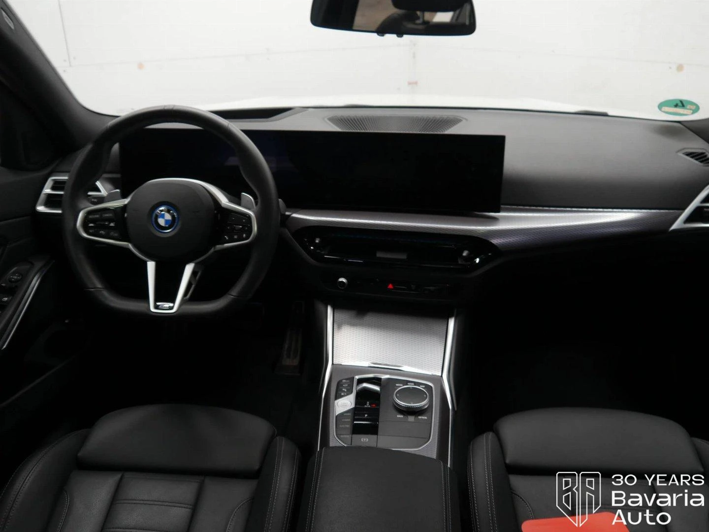 BMW 330 e xDrive Touring M Sport Paket Sportautomatic | Mobile.bg   6